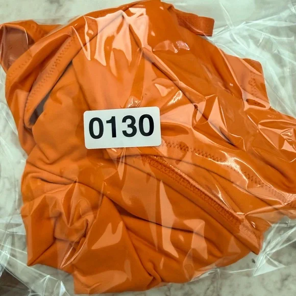 SOLD SKIMS Signature Swim Scoop Neck One Piece Tangerine Size L NWT - Picture 1 of 5